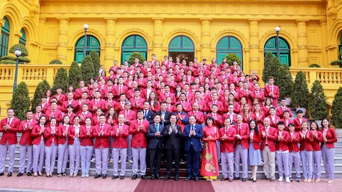 Chủ tịch nước Võ Văn Thưởng gặp mặt và biểu dương đoàn thể thao Việt Nam sau SEA Games 32